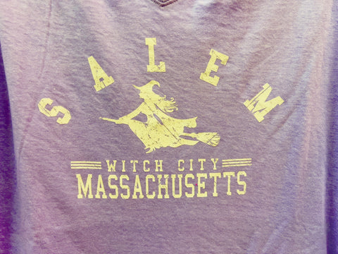Tee Vneck Witch